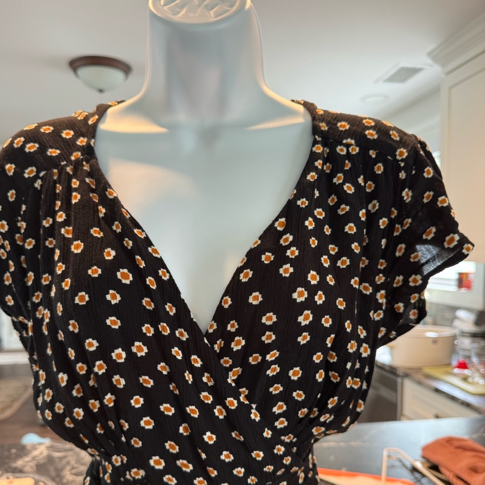 Amuse society black sands true wrap dress.